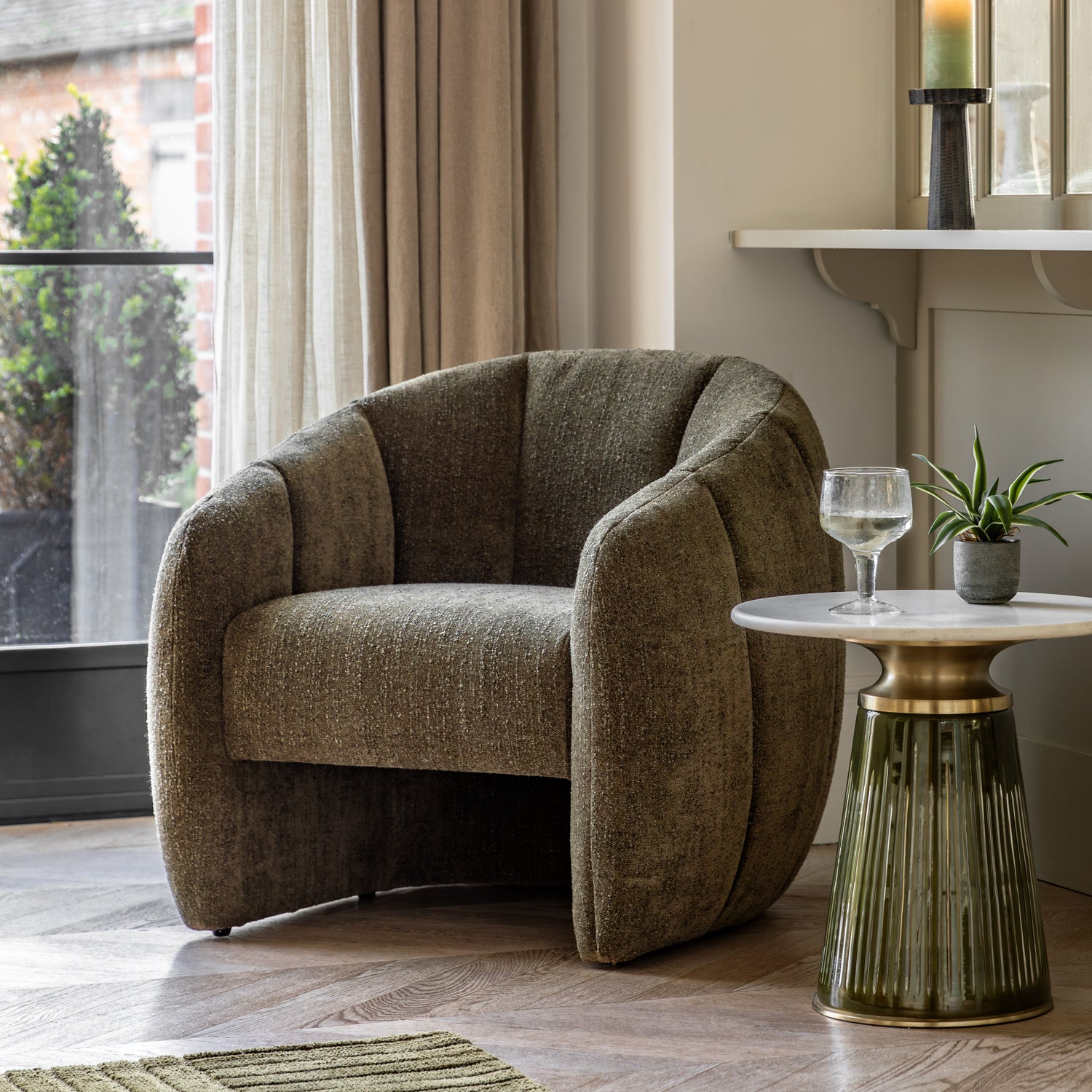 Accent Chairs