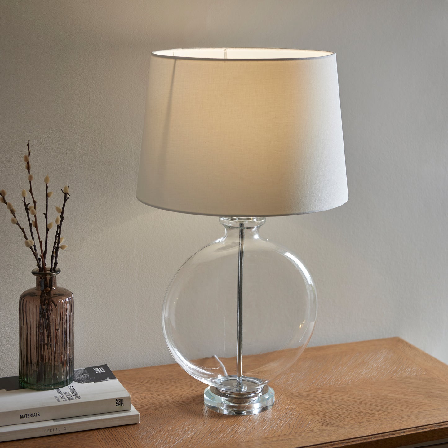 Gideon Table Light Nickel