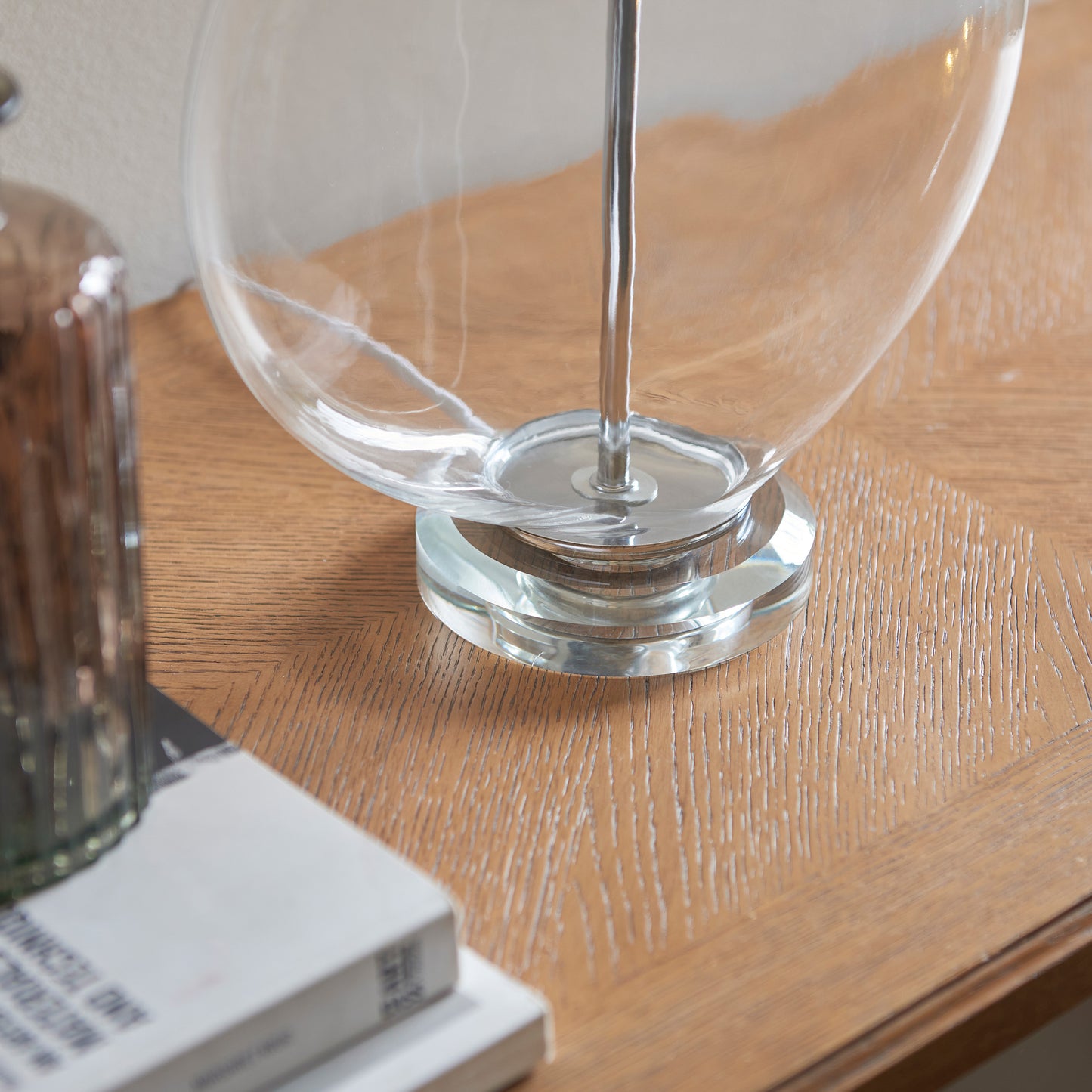 Gideon Table Light Nickel